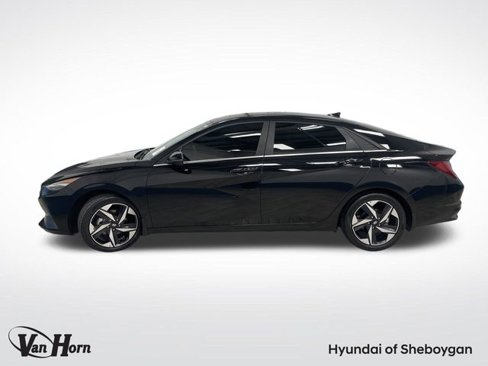 Used 2023 Hyundai Elantra Limited w/ Winter Weather Package image 14