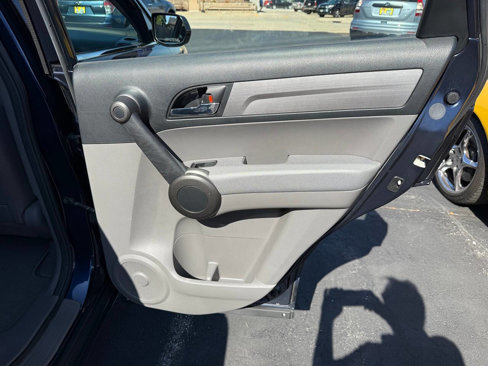 Used 2010 Honda CR-V LX image 63