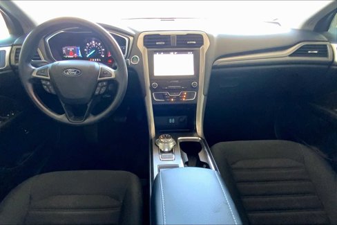 Used 2019 Ford Fusion SE image 14