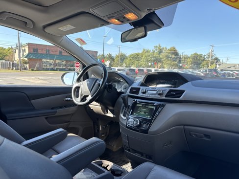 Used 2016 Honda Odyssey EX-L image 15