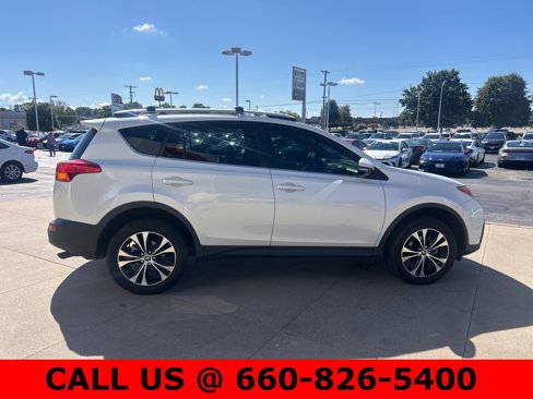 Used 2015 Toyota RAV4 Limited image 3