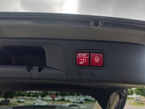 Certified 2022 Mercedes-Benz GLC 300 4MATIC image 28