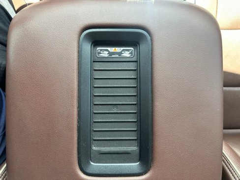 Used 2017 Chevrolet Silverado 1500 High Country image 13