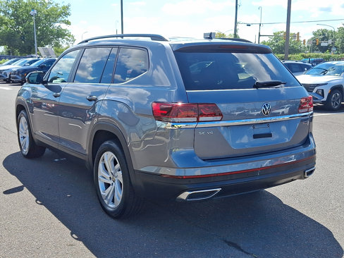 Used 2021 Volkswagen Atlas SE w/ Panoramic Sunroof Package image 4