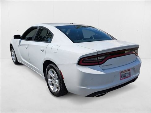 Used 2020 Dodge Charger SXT w/ Leather Interior Group image 8