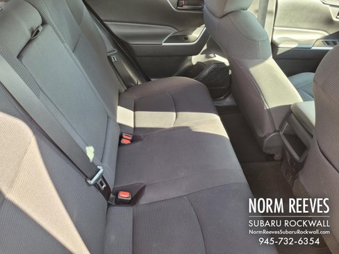 Used 2019 Toyota RAV4 LE image 13
