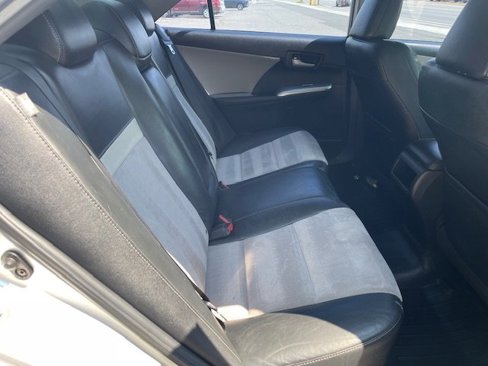 Used 2012 Toyota Camry SE image 15