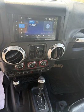 Used 2015 Jeep Wrangler Unlimited Sahara w/ Dual Top Group image 19