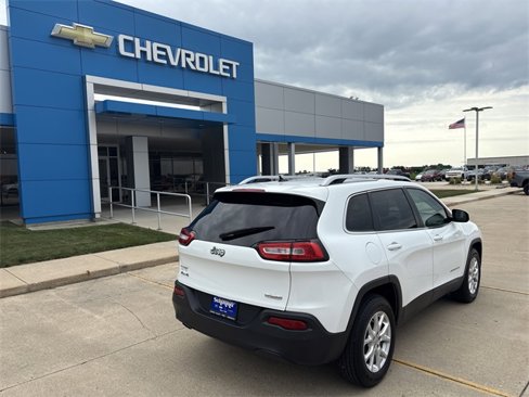Used 2014 Jeep Cherokee Latitude image 8