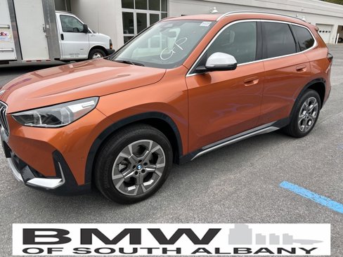 Used 2023 BMW X1 xDrive28i w/ Premium Package image 1