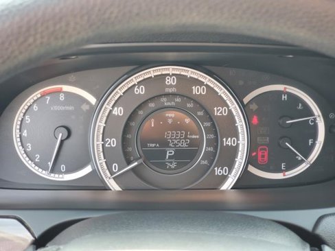 Used 2017 Honda Accord EX image 21