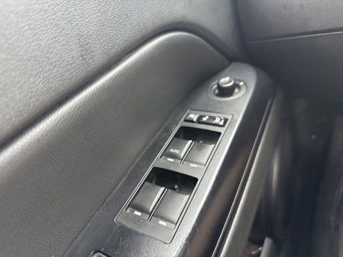 Used 2014 Jeep Patriot Latitude image 22