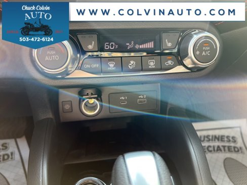 New 2025 Nissan Versa SR w/ Trunk Package image 19