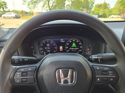 Used 2024 Honda Accord EX image 35