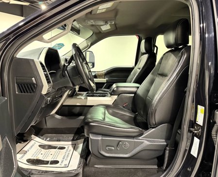 Used 2019 Ford F250 Lariat w/ Chrome Package image 12