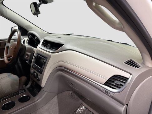 Used 2017 Chevrolet Traverse LS image 28