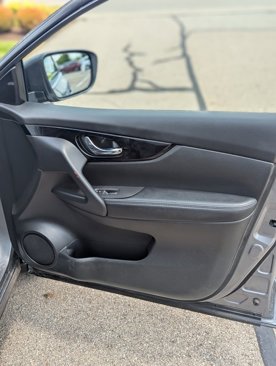 Used 2020 Nissan Rogue Sport SV w/ All-Weather Package image 5