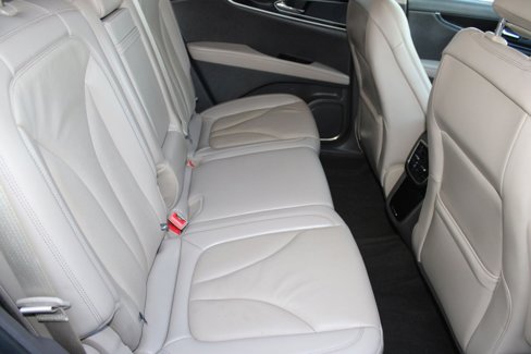 Used 2021 Lincoln Nautilus FWD w/ Equipment Group 101A image 30