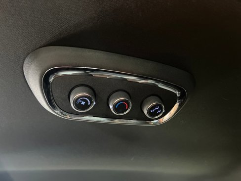 Used 2020 Dodge Durango GT image 23