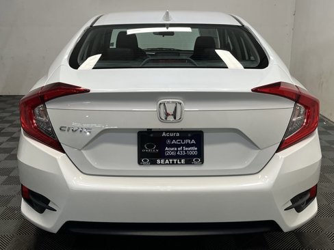 Used 2018 Honda Civic EX image 21