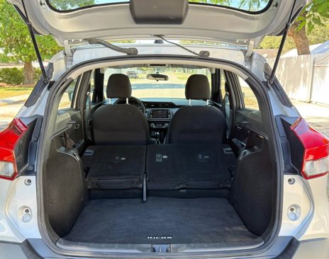 Used 2019 Nissan Kicks SV image 11