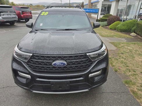 Used 2020 Ford Explorer XLT w/ Equipment Group 202A image 8