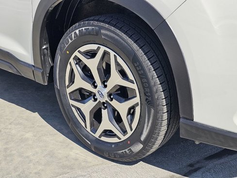 Certified 2022 Subaru Forester Premium image 8