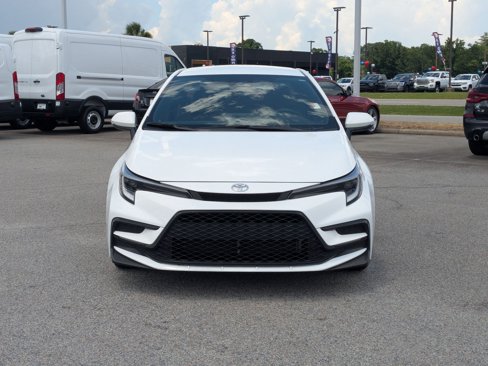 Used 2024 Toyota Corolla SE image 2