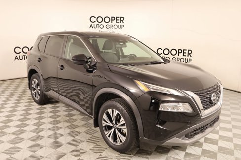 Used 2022 Nissan Rogue SV image 1