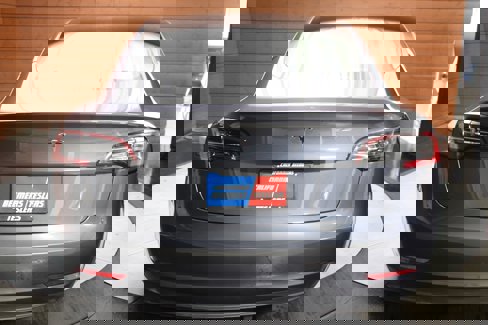 Used 2023 Tesla Model 3 Standard Range image 12