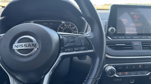 Used 2020 Nissan Altima 2.5 SR w/ Premium Package image 20