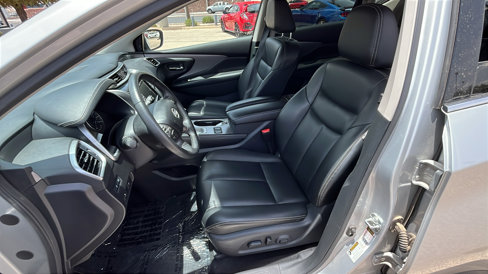 Used 2023 Nissan Murano SV image 10