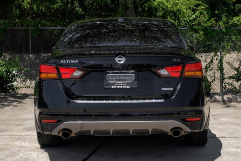 Used 2022 Nissan Altima 2.0 SR image 19