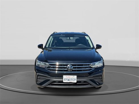 Certified 2022 Volkswagen Tiguan S image 2