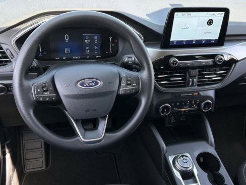 New 2025 Ford Escape Active image 12