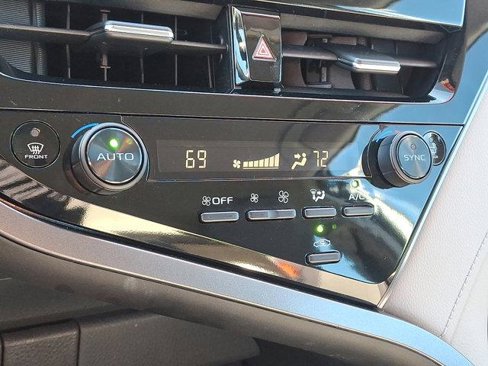 Certified 2022 Toyota Camry LE image 13