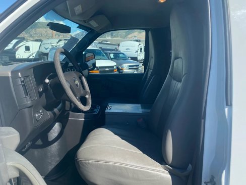 Used 2012 Chevrolet Express 2500 w/ Cold Climate Package image 13
