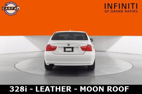 Used 2011 BMW 328i Sedan image 4