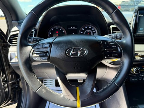 Used 2021 Hyundai Veloster Turbo R-Spec image 13