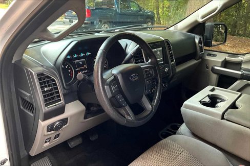 Used 2015 Ford F150 XLT w/ Equipment Group 302A Luxury image 16