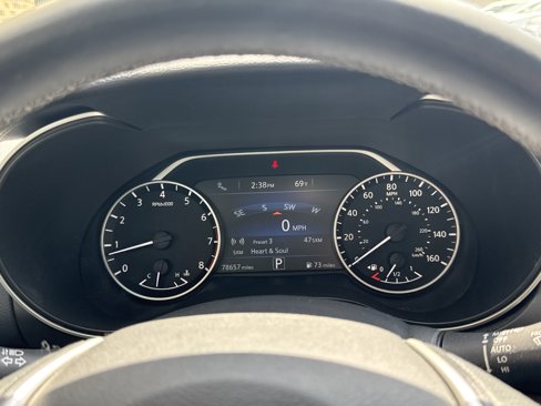 Used 2018 Nissan Maxima Platinum image 18
