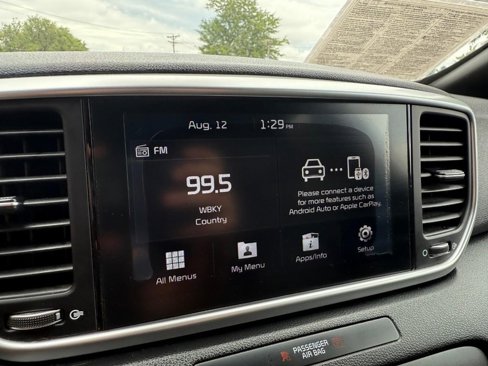 Used 2020 Kia Sportage S w/ S Sunroof Package image 24