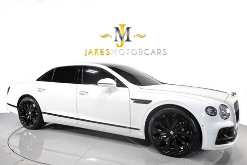 Used 2021 Bentley Flying Spur V8 image 14