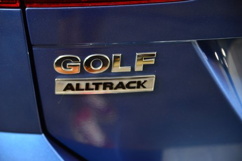 Used 2019 Volkswagen Golf Alltrack S image 23