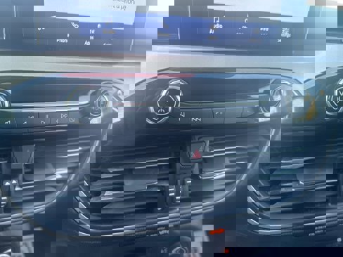 Used 2021 Ford Escape SE w/ Cold Weather Package image 18