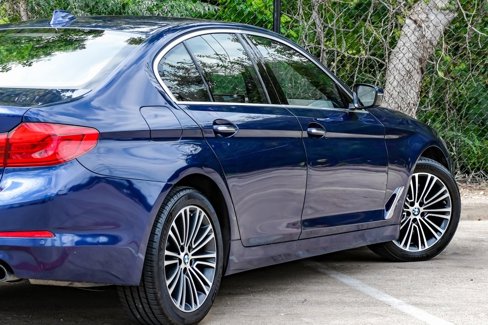 Used 2018 BMW 530i xDrive image 17