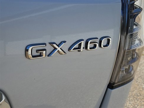 Used 2022 Lexus GX 460 Premium image 13