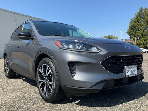 Certified 2022 Ford Escape SE w/ SE Sport Appearance Package image 67