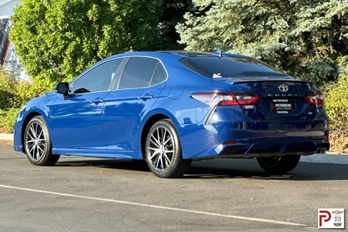 Used 2024 Toyota Camry SE image 6