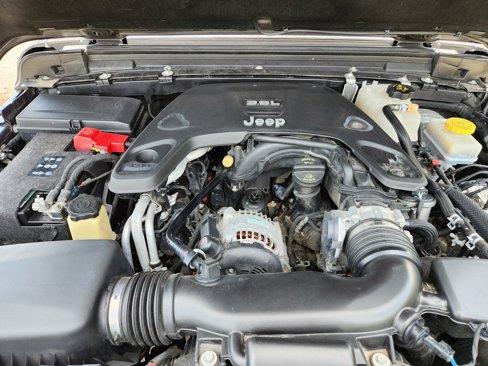 Used 2018 Jeep Wrangler Unlimited Sport S image 15